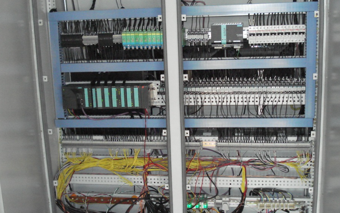 西门子S7-300PLC借助于MPI转以太网模块同时与S7-1500PLC和触摸屏通讯案例(图4)