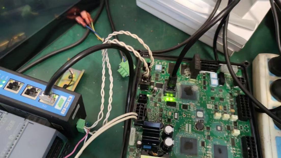 DeviceNet转ProfiNet协议转换网关实现西门子1500 PLC与电磁阀通讯在纺织机械厂的应用案例(图6)