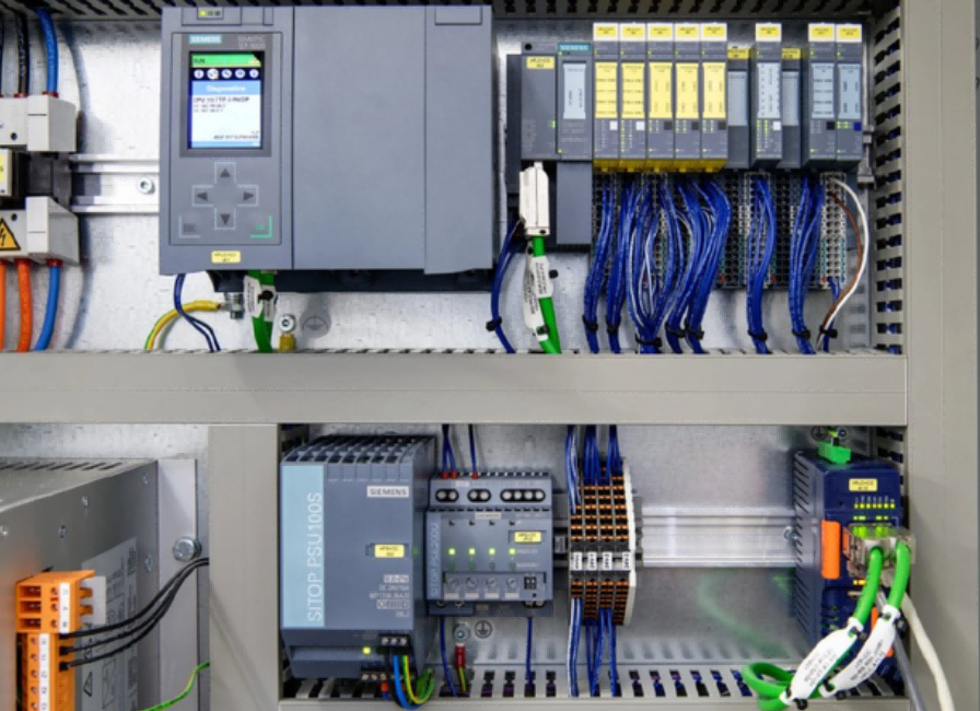 矿场输送线项目中西门子1500通过ProfiNet转DeviceNet模块与变频器（丹佛斯FC-051系列）进行通讯解决方案(图3)