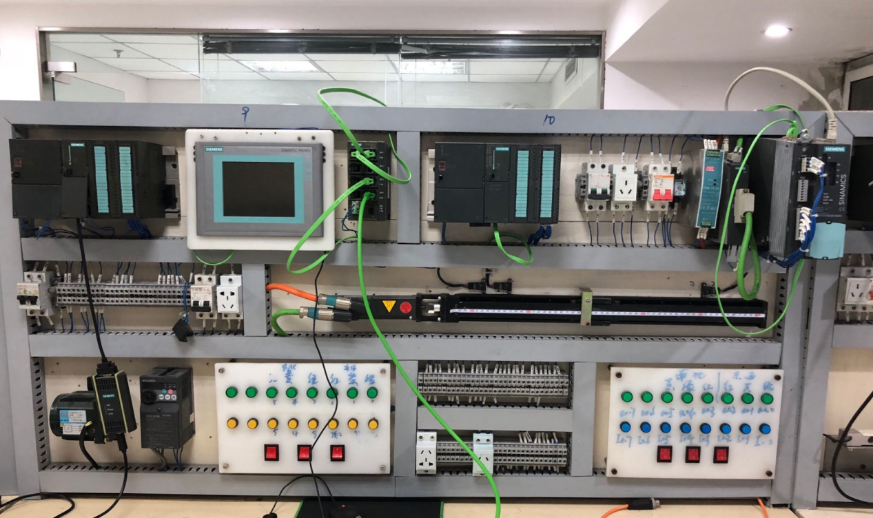 西门子S7-300PLC借助于MPI转以太网模块同时与S7-1500PLC和西门子触摸屏及Modbus RTU协议的变频器通讯案例(图3)