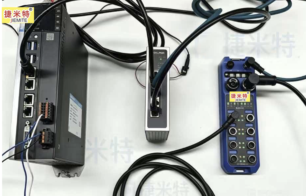 IO-Link转TCP网关在汽车零部件产线的应用 MES 直采传感器数据无需修改 PLC 逻辑改造案例(图2) IO-Link转TCP网关在汽车零部件产线的应用 MES 直采传感器数据无需修改 PLC 逻辑改造案例(图2)